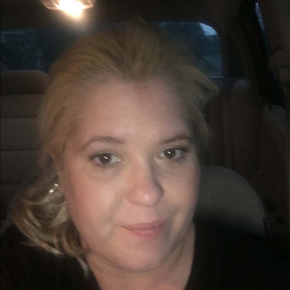 Meet your Posher, Amy